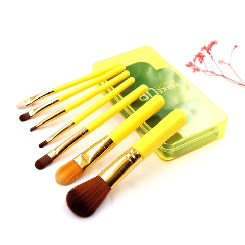 7Pcs Makeup Brush Set High Quality Foundation Powder Eyeshadow Brush with Plastic Boxed Cosmetic Beauty Tool Kit Hot